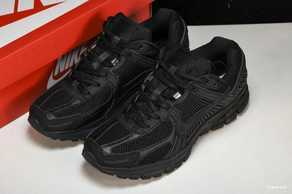 Triple 5 ZOOM Black (2023) BV1358-003 NIKE VOMERO 1105